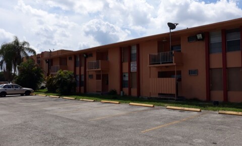 Apartments Near Talmudic College of Florida Lake Orleans Apts  for Talmudic College of Florida Students in Miami Beach, FL