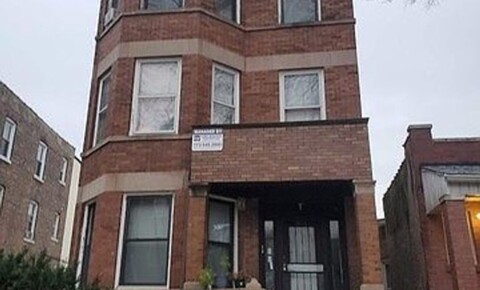 Apartments Near Columbia 3042 W. Cullerton St for Columbia College Chicago Students in Chicago, IL