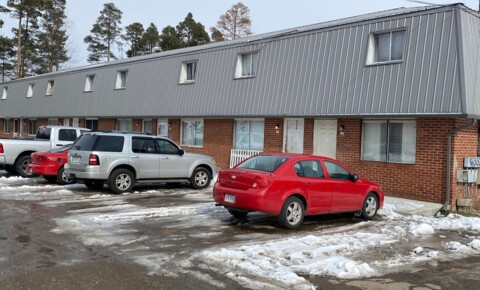 Apartments Near Lake Milton Sebring Townhouse Apts LTD. for Lake Milton Students in Lake Milton, OH