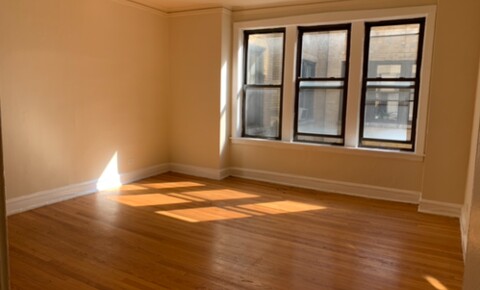 Apartments Near Ai Chicago Culture Coast Unit Available! for The Illinois Institute of Art Students in Chicago, IL