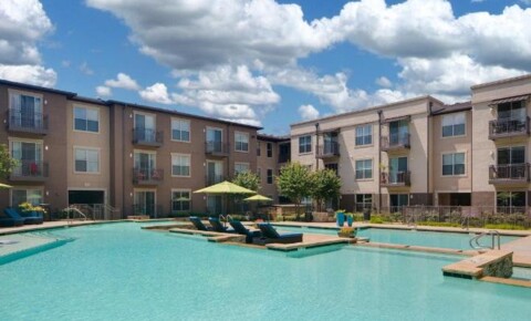 Apartments Near Brookhaven College  7373 Valley View Lane for Brookhaven College  Students in Dallas, TX