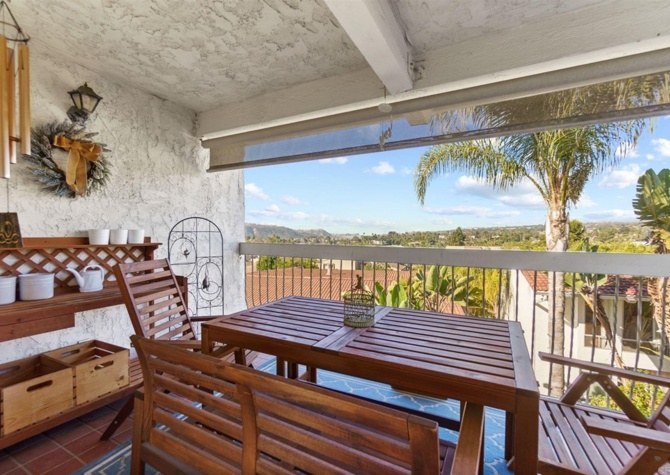 Houses Near Luxurious Carlsbad 2BD/2BA Townhome With Ocean Views