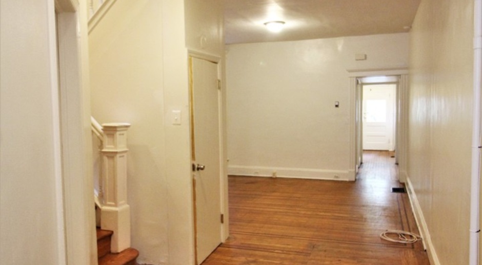 2024/2025 JHU Off-Campus  6bd/3ba Rowhouse w/ W/D! Available 6/5/2024