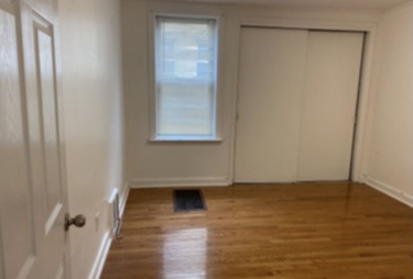 Nice 1 Bedroom Apartment on 1st Floor 2-Famly Home - Located in New Rochelle