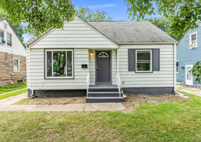Houses Near 138 Carroll Avenue, Painesville- Updated 3 bed 1.5 bath home!