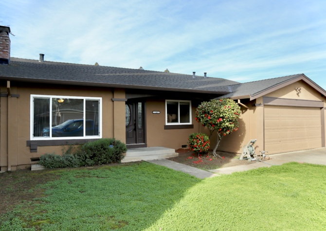 Houses Near 2 WEEKS FREE! Beautiful 4-bedroom home for rent in Milpitas!