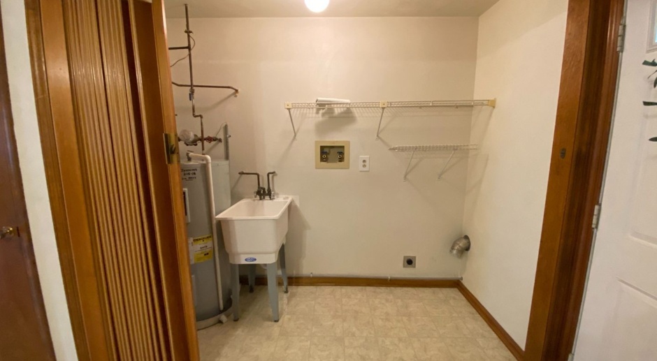 Edgewater Village 2BR Townhome! Yard, Patio, Washer & Dryer Hook-ups and More!
