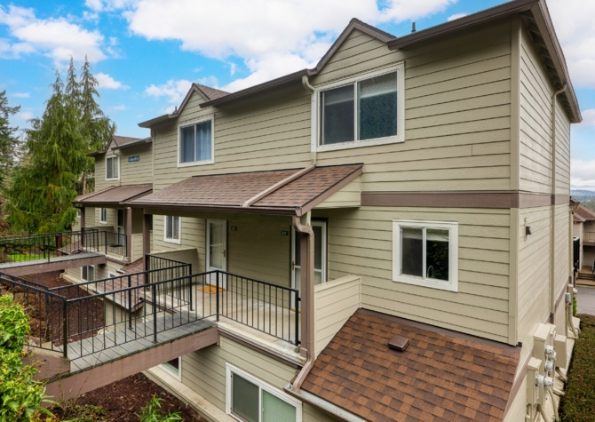 Houses Near 2 Bed/1.5 Townhome in West Linn