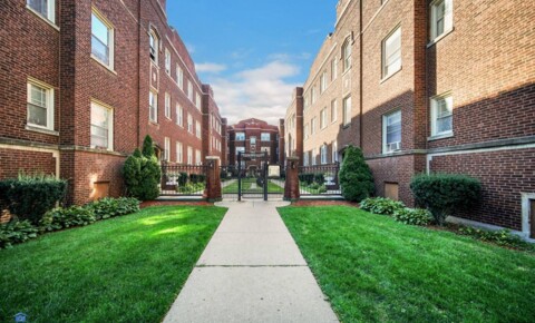 Apartments Near NLU 1329 - 1337 W Touhy Ave for National-Louis University Students in Chicago, IL