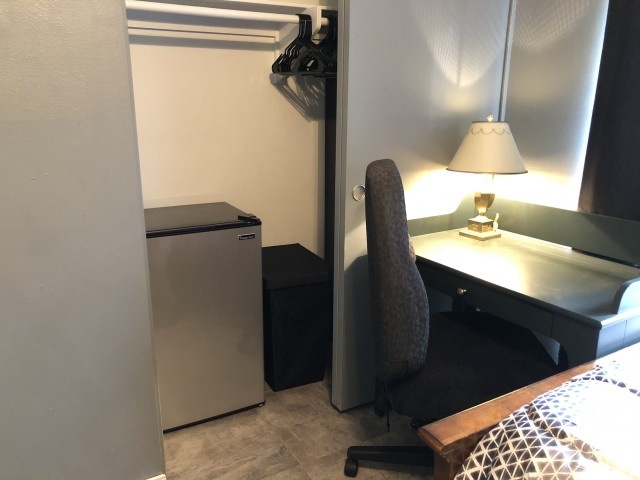 CSUF Furnished Room for Rent