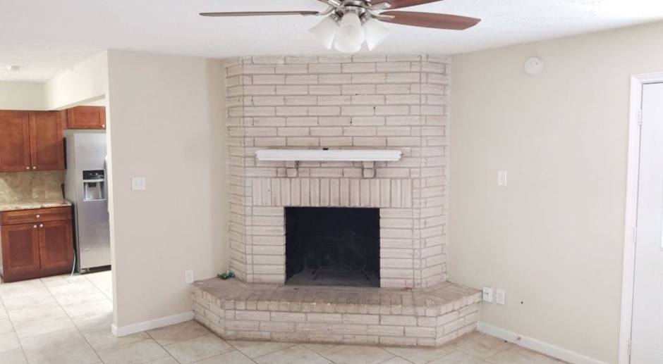 2607 Quiver Ln **Ask about our NO SECURITY DEPOSIT option!**