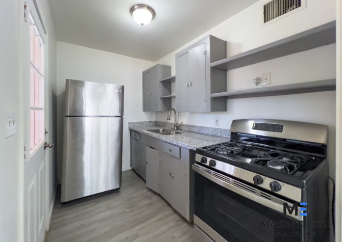 Houses Near 1Bed/1Bath House at 32nd/Thomas! $749 Move-In Special!