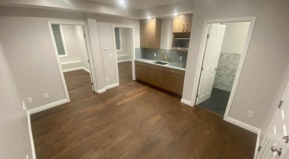 EPIC REA - Inner Parkside Remodeled 4bed/ 2bath 2000 Sq. Ft. home with center patio 