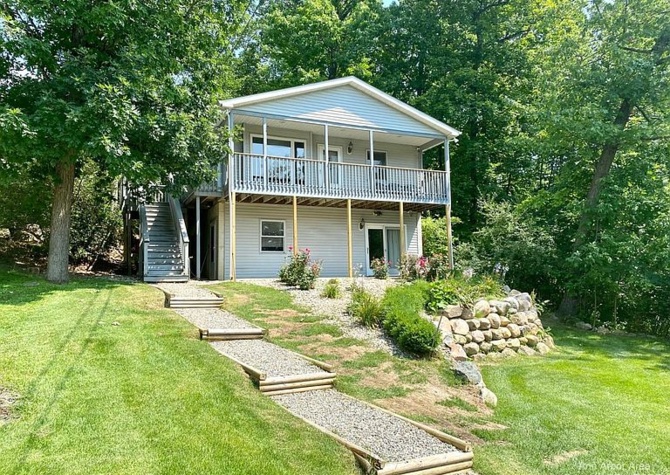 Houses Near Beautiful updated and furnished waterfront home on Lobdell Lake.