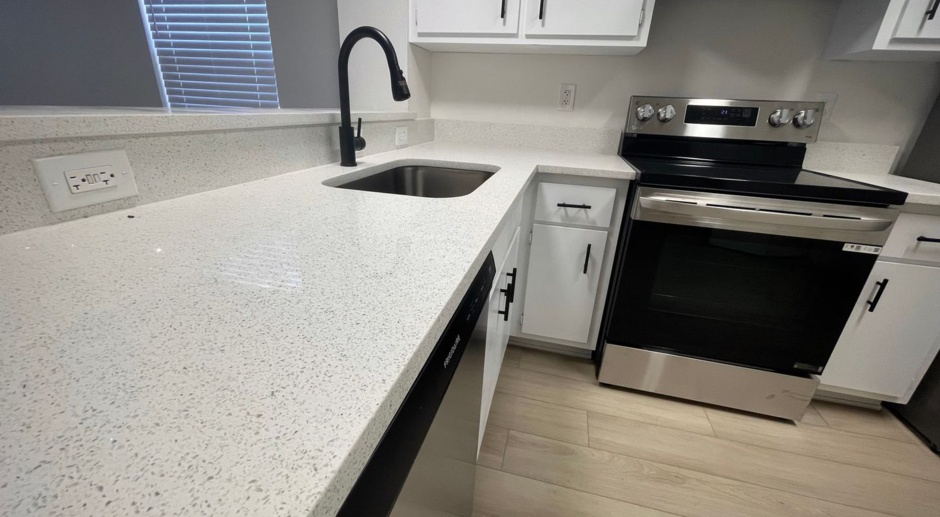 Fully renovated 2 Bedroom 2.5 Bathroom Townhome!