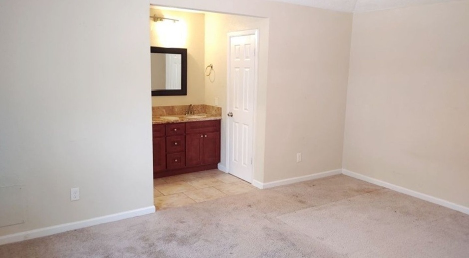 2607 Quiver Ln **Ask about our NO SECURITY DEPOSIT option!**