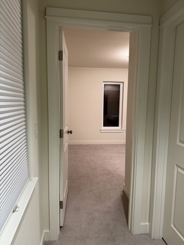 Furnished private room right next to Caltrain/VTA station