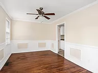 College rental house, 1.5 miles from center campus