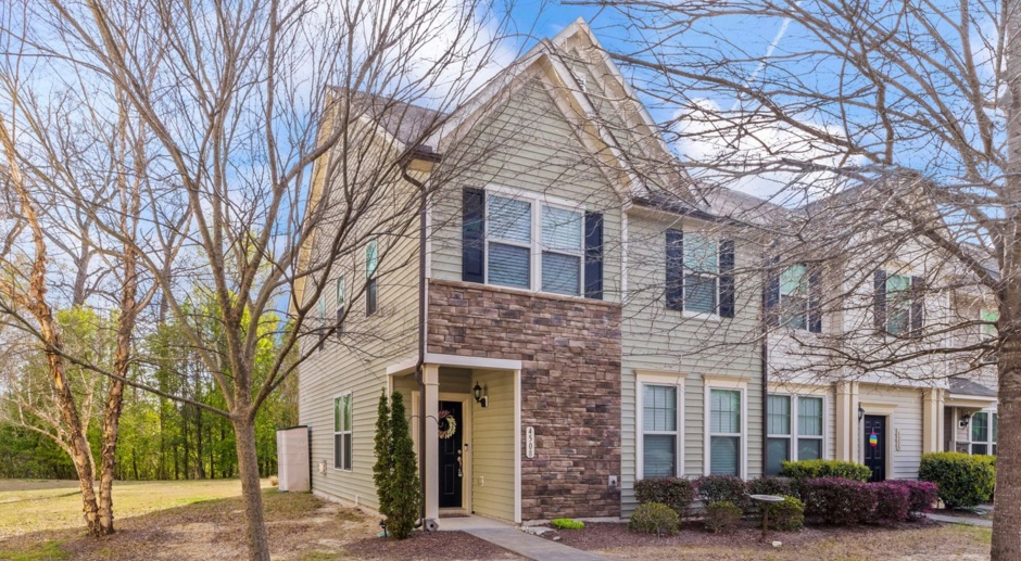 Fantastic Wake Forest 4 Bedroom Townhouse