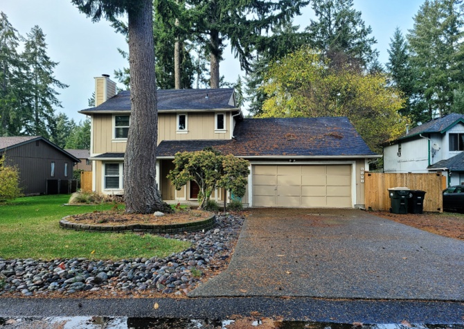 Houses Near Located minutes from I-5 and short drive to JBLM, this 3 bedroom home with a bonus room