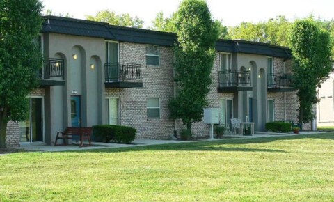 Apartments Near Webster Glen Arbor for Webster University Students in Saint Louis, MO