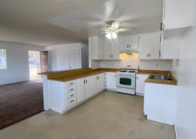 Houses Near AVAILABLE NOW! MOVE IN SPECIAL!! Lovely 2 Bedroom / 2 Bath Apartment in Yucca Valley! 