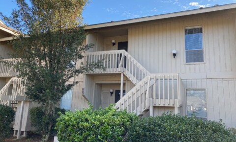 Houses Near BSCC 1 BEDROOM CONDO IN DAPHNE AVAILABLE FOR IMMEDIATE MOVE IN!!! for Bishop State Community College Students in Mobile, AL