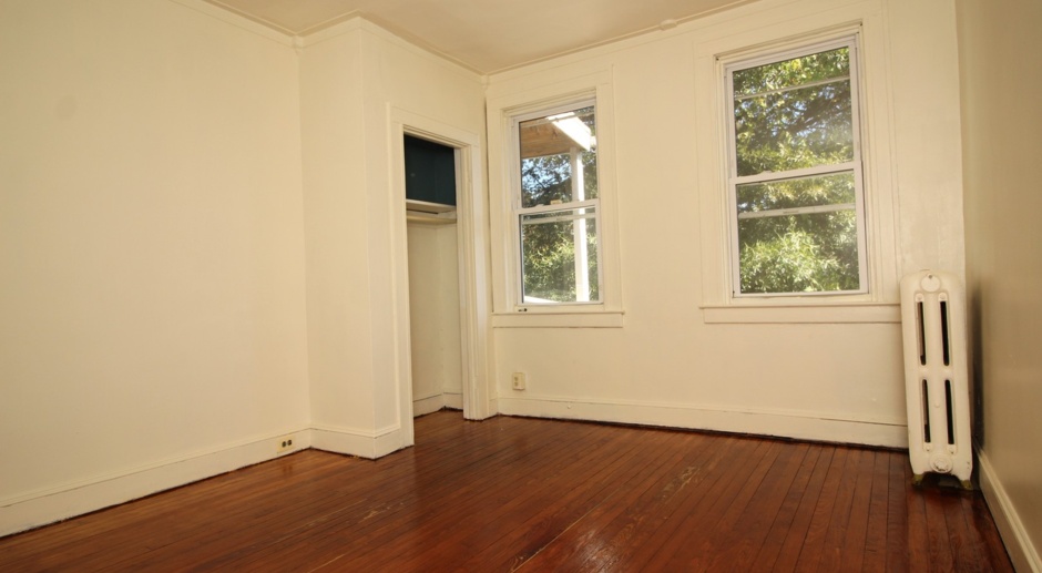 2024/2025 JHU Off-campus 6bd/2ba house w/ W/D! Available 6/7/24