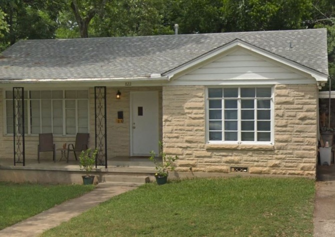 Houses Near UT PRE LEASE: Charming 3 bed / 1 bath House - Walk to UT Campus - Washer/Dryer Included