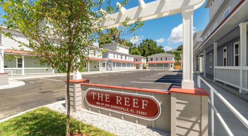 The Reef - Spacious 5 Bedroom, 5 Bathroom Townhouse