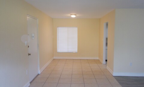 Houses Near SWFC 2 BR 2 BA 2nd Floor Condo overlooking Golf Course for Southwest Florida College Students in Fort Myers, FL