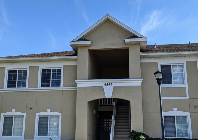 Houses Near Upstairs 3br/2bath townhome now available!