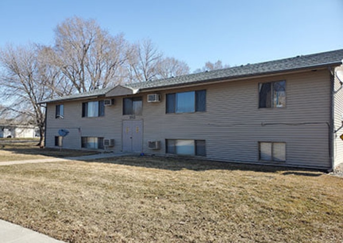 Houses Near Apartment for Rent.  1716 F Street, South Sioux City, NE