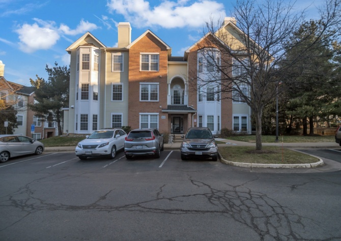 Houses Near Awesome 3 Bedroom Condo in Fairfax