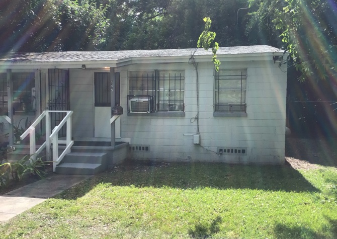 Houses Near Beautiful 2BR/1BA Home For Rent!