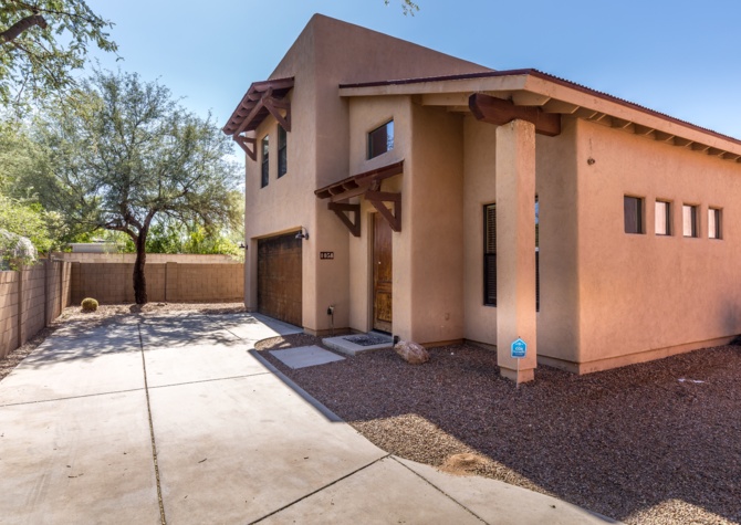 Houses Near  1058 E EASY Street Tucson, AZ 85719 