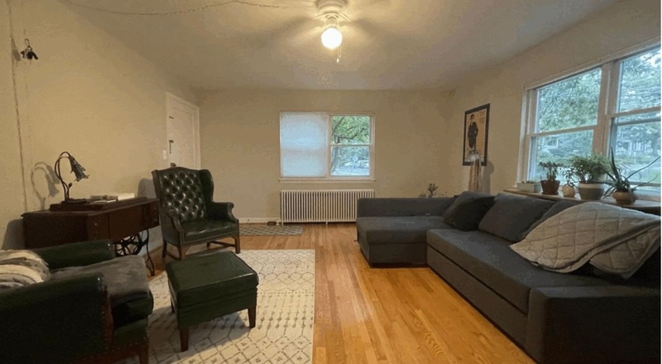 NEWLY RENOVATED 1 BEDROOM IN HYATTSVILLE