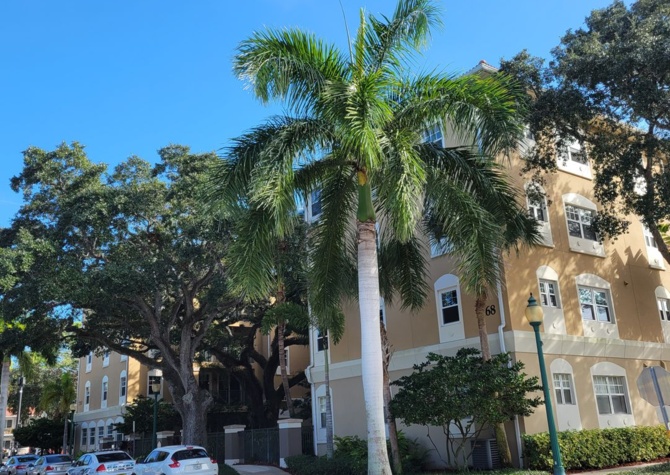 Houses Near Annual unfurnished renovated luxury 2/2 condo downtown Sarasota at Broadway Promenade