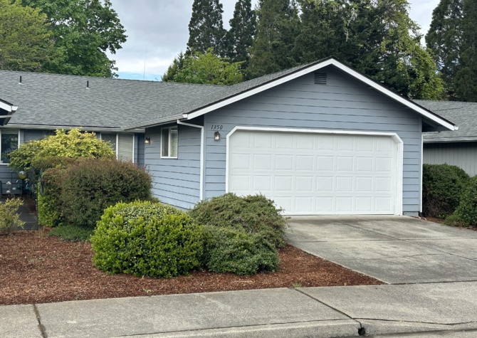 Houses Near ROGUE VALLEY PROPERTY MANAGEMENT