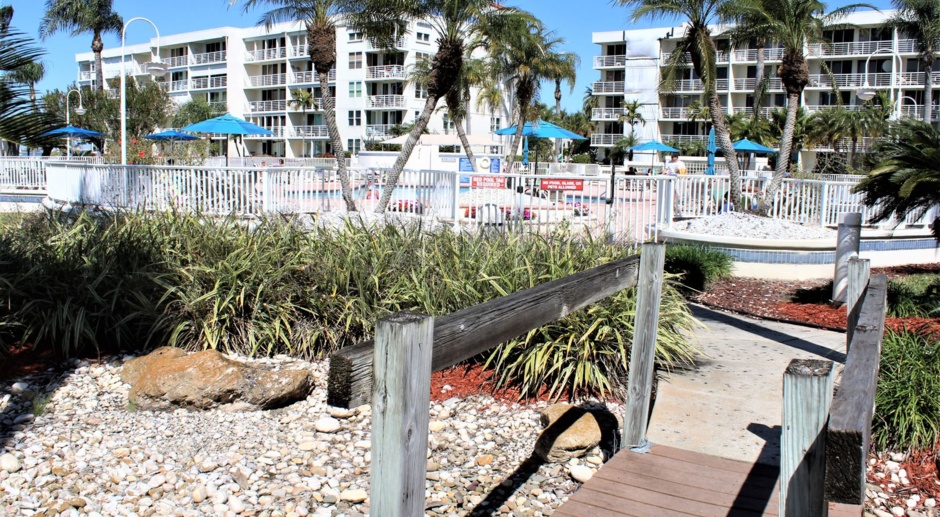 Waterfront 2/2 Furnished Rental Avail. APRIL 30, 2024-NOV. 4, 2024 APPROX.