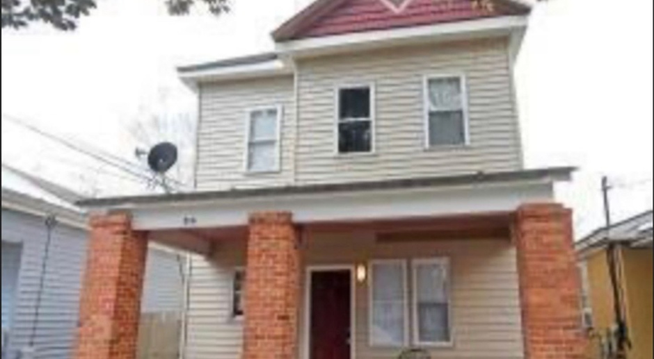 3 Bedroom Duplex - Newly Renovated - Downtown Wilmington!