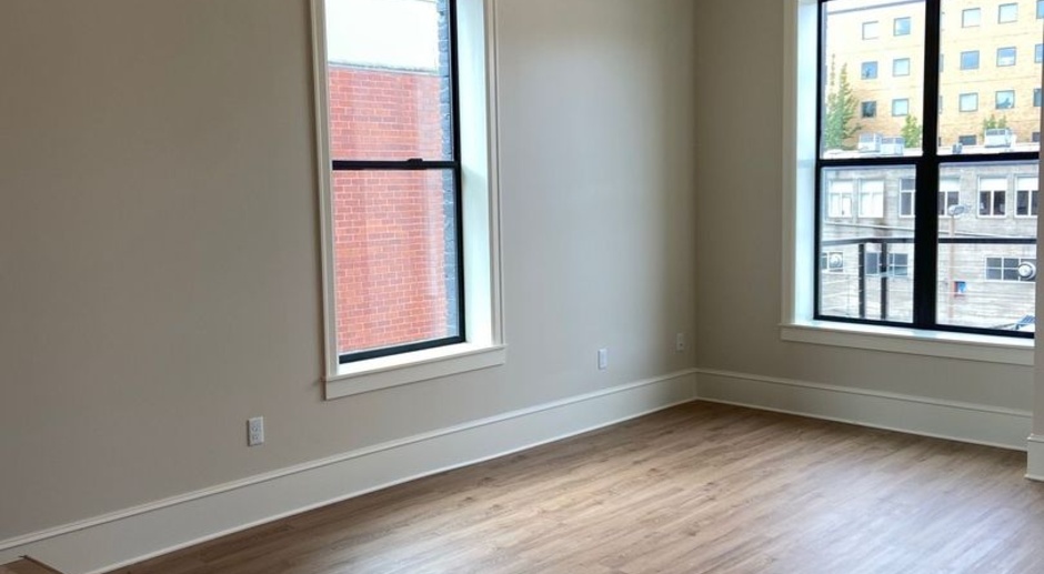 Recently Renovated Studio in Downtown Salem