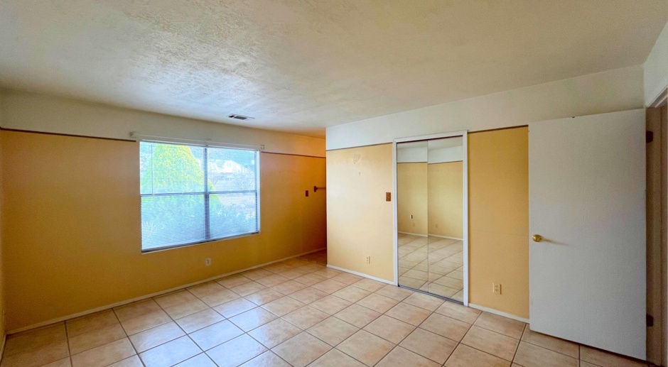 Large 3 Bedroom 2 Bathroom Home In Rio Rancho!