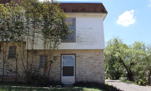 Apartments Near ACCD Fabulous 1022 for Alamo Community Colleges Students in San Antonio, TX