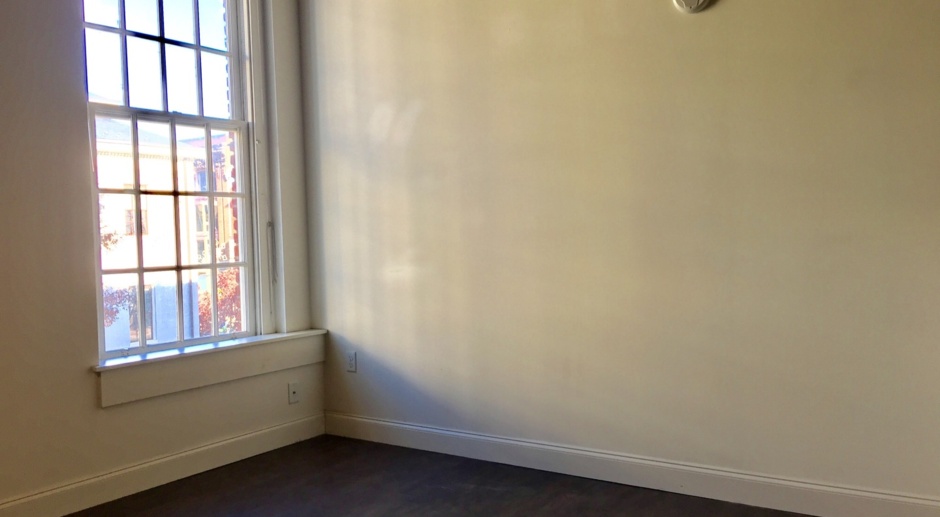 For Rent: Downtown Elegance at 344 N Charles Street– Your Urban Haven Awaits!