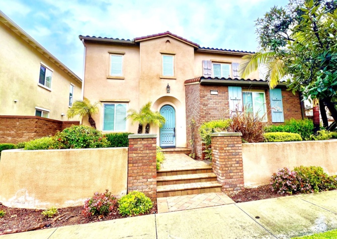Houses Near Luxurious 3 Bedroom, 2.5 Baths Single Family Home in Irvine Gated Community for Lease