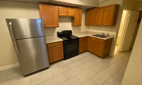 Apartments Near New Hampshire Downtown Efficiency Apartment, Heat & HW Included! for New Hampshire Students in , NH