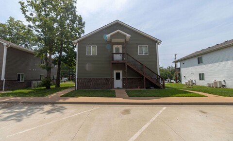 Apartments Near Columbia College 1411 Paris Rd for Columbia College Students in Columbia, MO