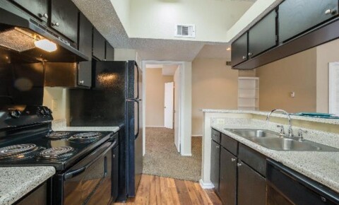 Apartments Near Brown Mackie College-Dallas 1400 Esters Road for Brown Mackie College-Dallas Students in Bedford, TX