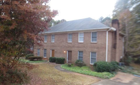 Apartments Near Emory 5234 Wexford Lane for Emory University Students in Atlanta, GA